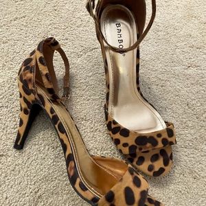 New and never worn animal print Bamboo women’s heels. Sexy and darling shoes!